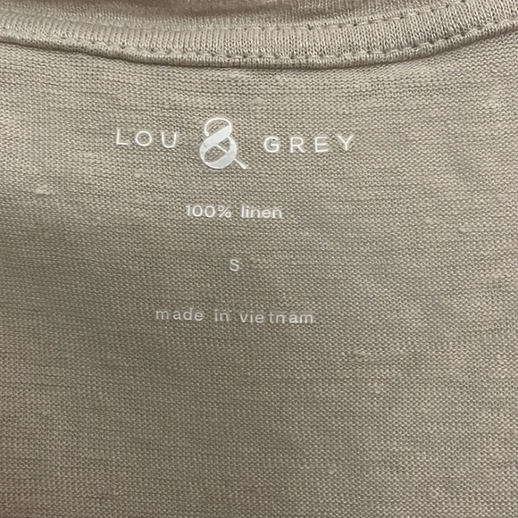 Gap camo shorts with matching top - Picture 4 of 6